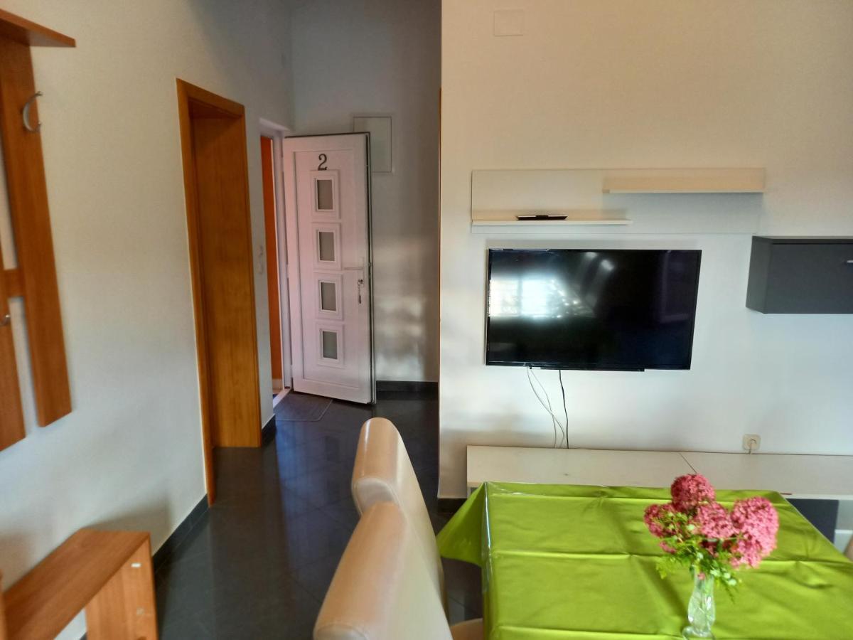 Apartment Valerija Baška Eksteriør bilde