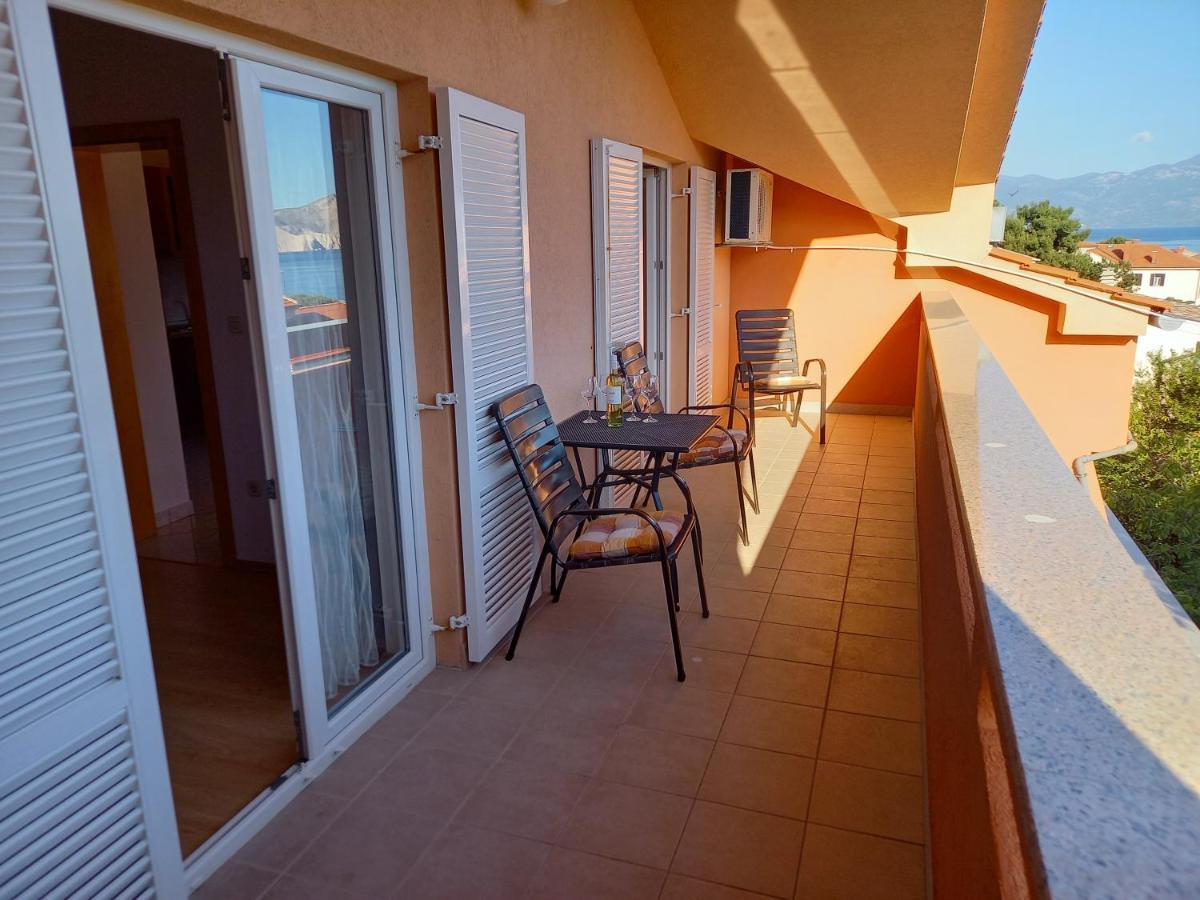 Apartment Valerija Baška Eksteriør bilde