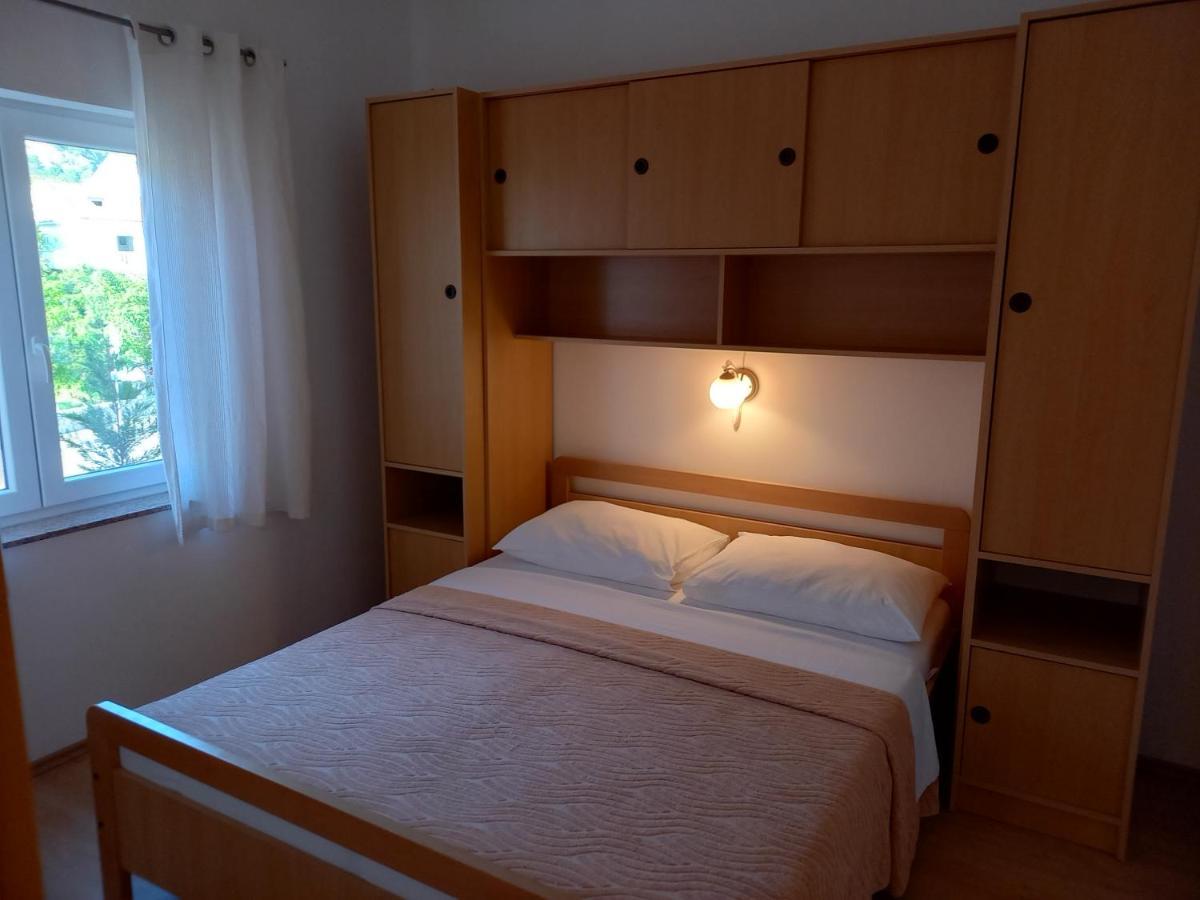 Apartment Valerija Baška Eksteriør bilde