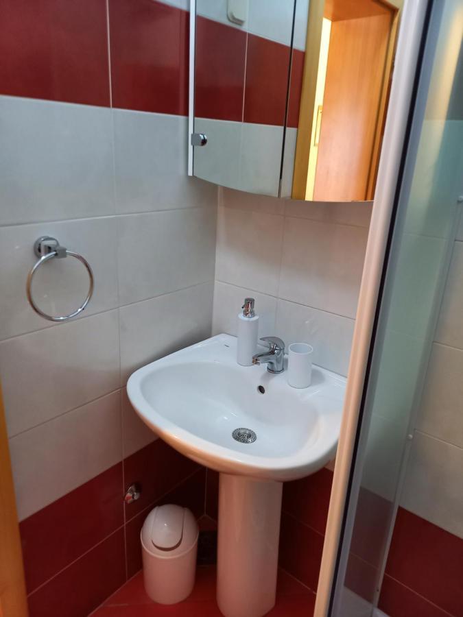 Apartment Valerija Baška Eksteriør bilde