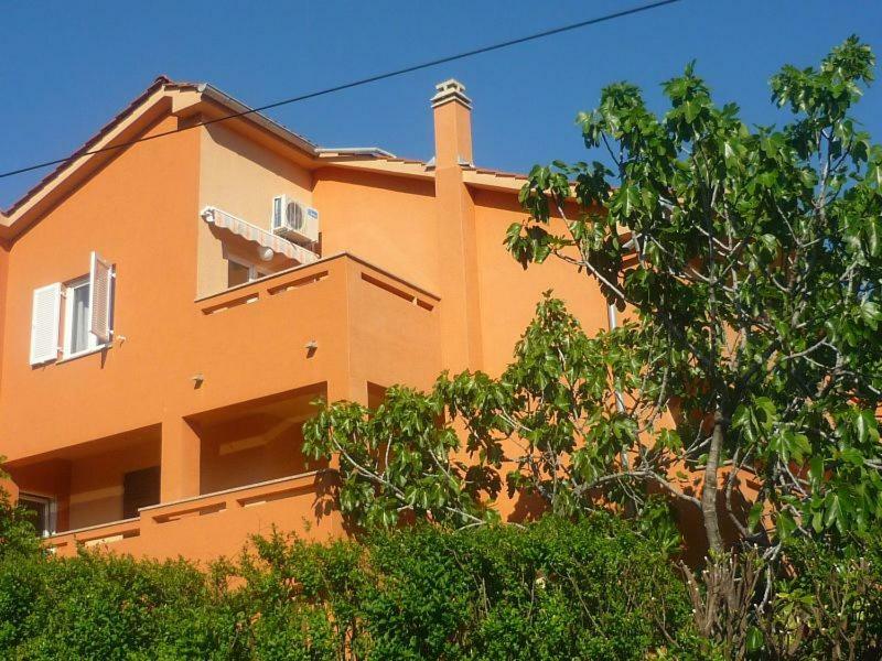 Apartment Valerija Baška Eksteriør bilde
